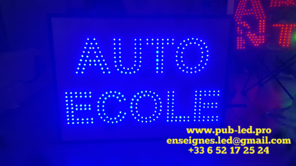 ENSEIGNE LUMINEUSE LED DOUBLE FACE "AUTO ECOLE" EXTÉRIEURE ANIMÉE AVEC TÉLÉCOMMANDE 90X70 CM – Image 2