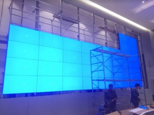 Mur Vidéo LCD 4K, Ecran Geant tres haute definition 4K, 4x4 16 Écrans de 46”