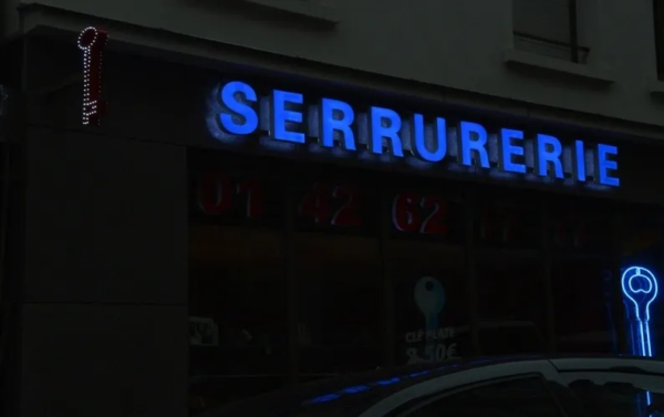 ENSEIGNE LED "SERRURERIE" LETTRES BOITIERS 3D 40CM + TRANSFO 400W – Image 2